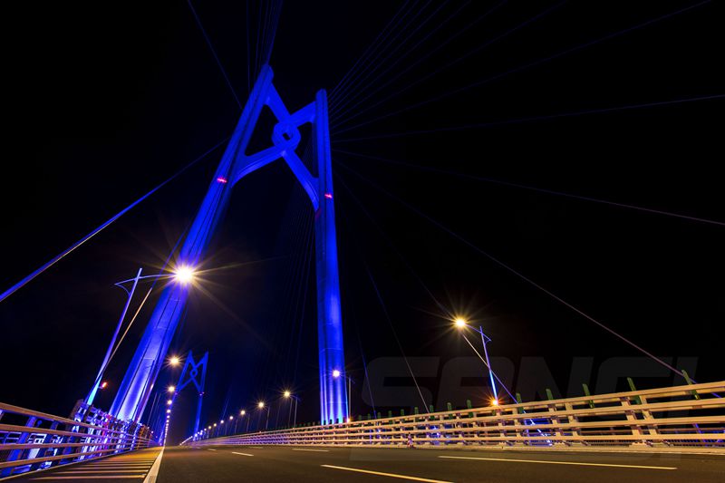 港珠澳大（dà）橋LED景觀照明燈