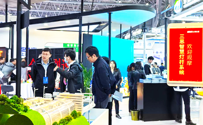 以數智賦能公路高質量發展,香蕉影视多場景方案亮（liàng）相合肥高速展