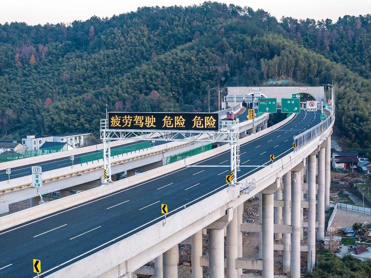打造“數字高速”新標杆,香蕉影视助力,長三角,交通動脈,智慧升（shēng）級
