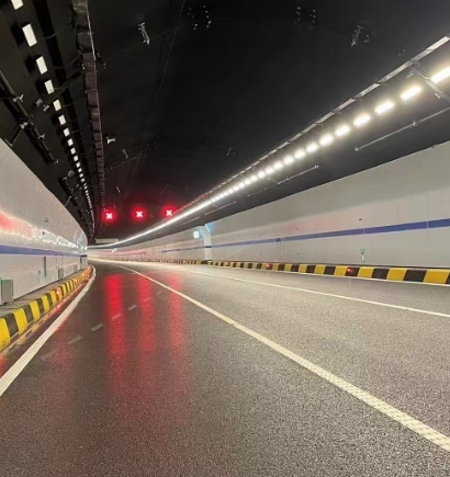 廈門海滄海底隧道-隧道（dào）情報板案例