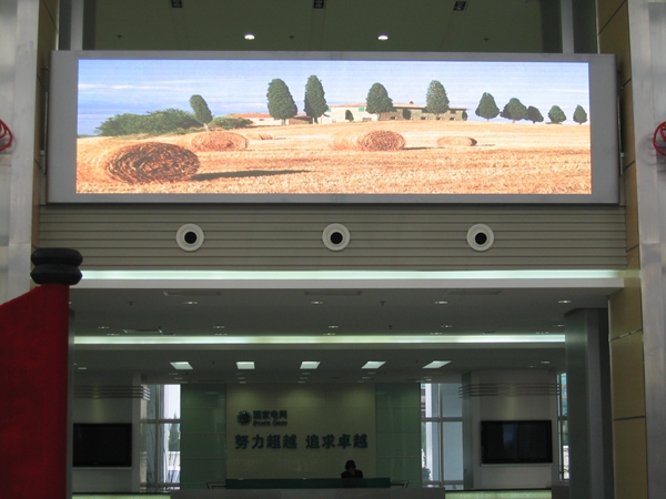 上海市南供電室內（nèi）LED顯示屏