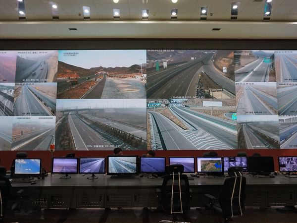 河北高速公路信息管理中心室內led全彩顯示屏（píng）
