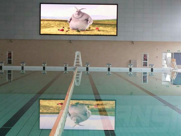 上海交通大學遊泳館室（shì）內全彩led顯示屏