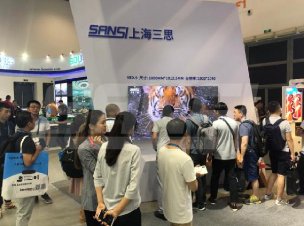 EB9-01的上海香蕉影视展位