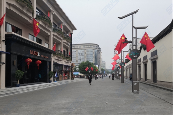 杭州（zhōu）湖濱路智慧路（lù）燈