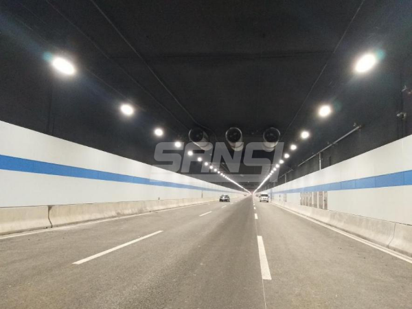 香蕉影视承（chéng）建沿江（jiāng）通道越江隧（suì）道照（zhào）明