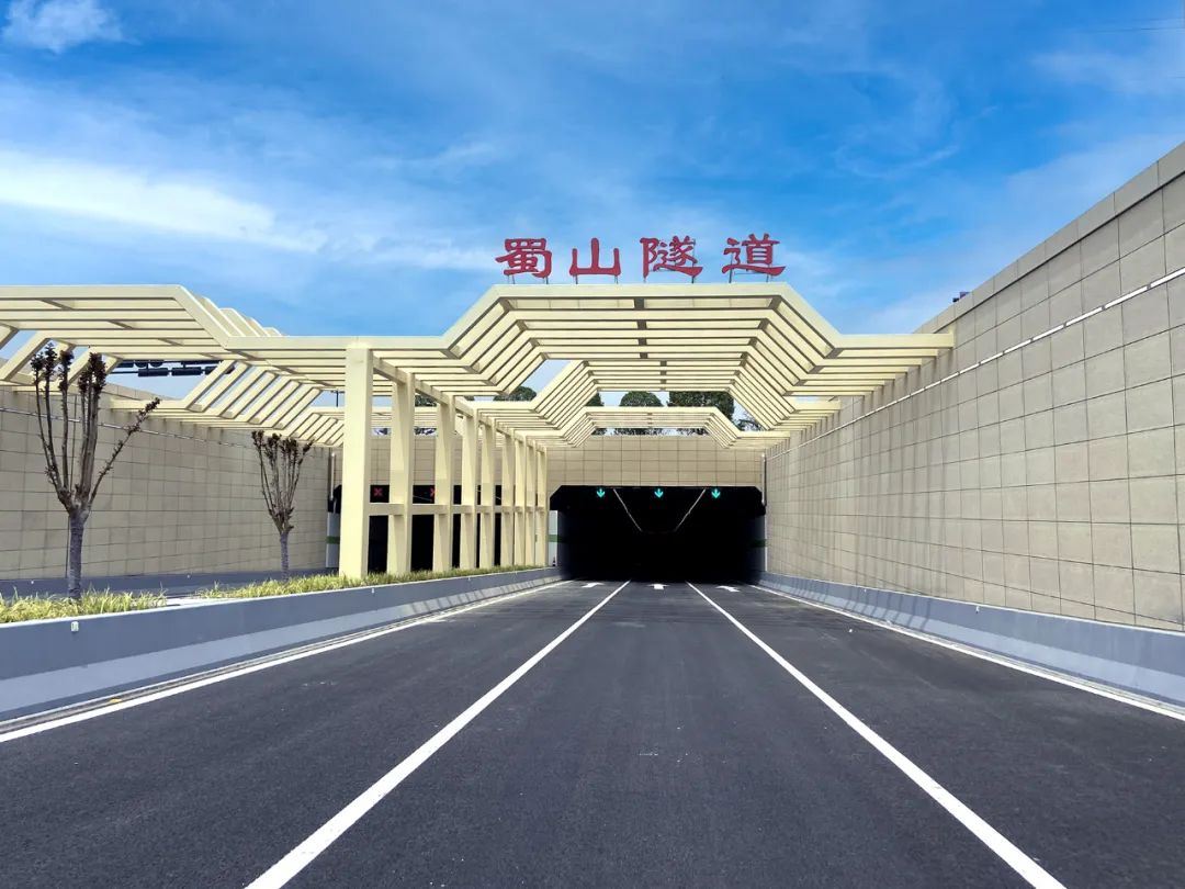 香蕉影视隧道照明,連續光帶,創新方案,護航亞運出行