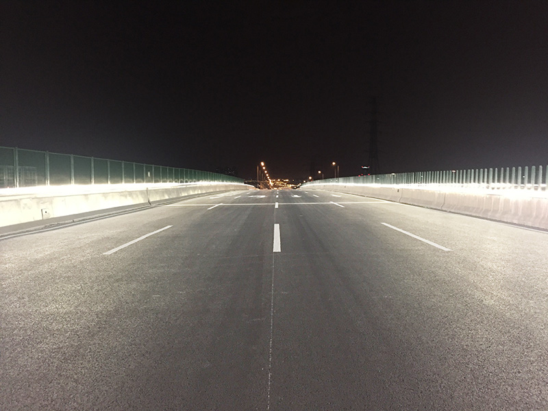新技術革新,智能化,節能性,道路（lù）照明,領域的應用
