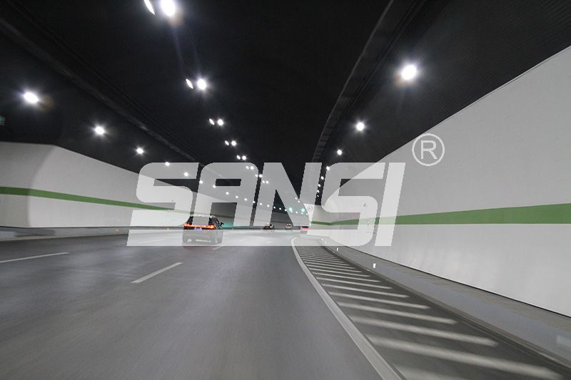LED,隧道照明燈,助力城市交通,提（tí）升安全性,能源效率